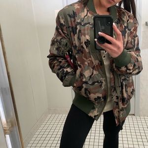 NEW Alpha Industries MA 1  Bomber Jacket